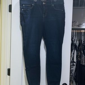 Torrid 20R drk blue bombshell skinny jeans